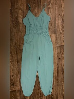 Sleeveless V-Neck Jumpsuit inTeal